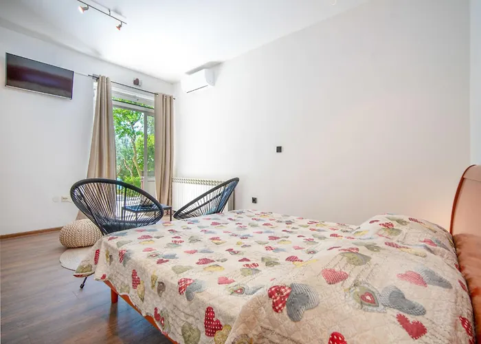 Cipcic-2 By Interhome Lägenhet