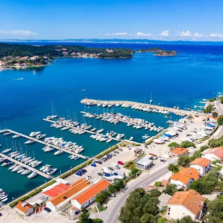 Cipcic-2 By Interhome